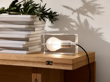 Block Lamp bordslampa - vit sladd - Design House Stockholm