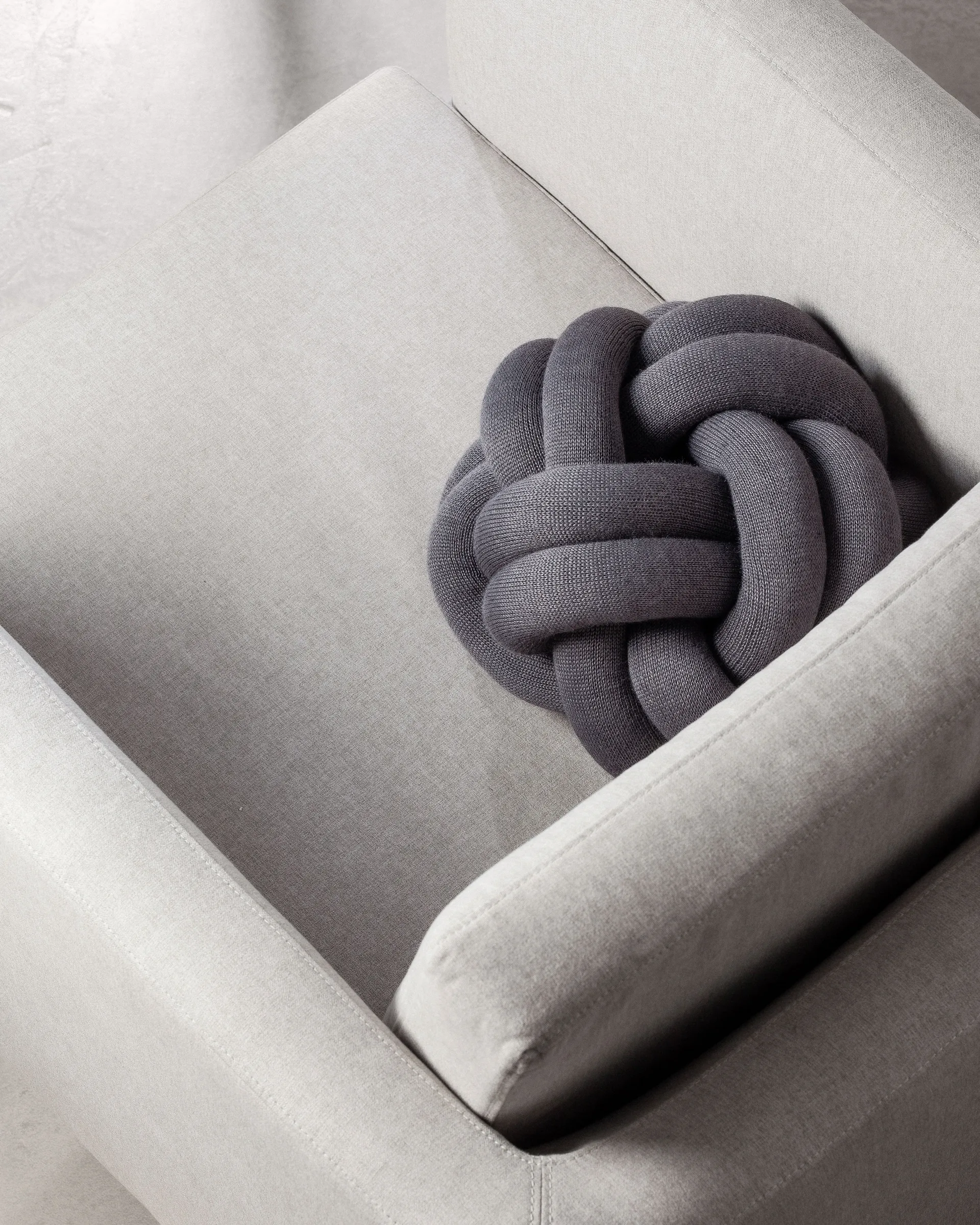 Knot kudde, grå Design House Stockholm