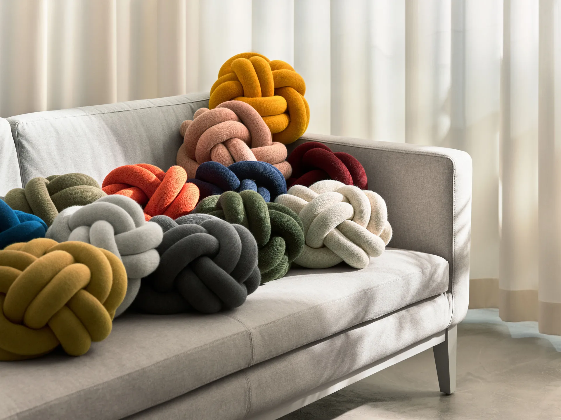Knot kudde, marinblå Design House Stockholm