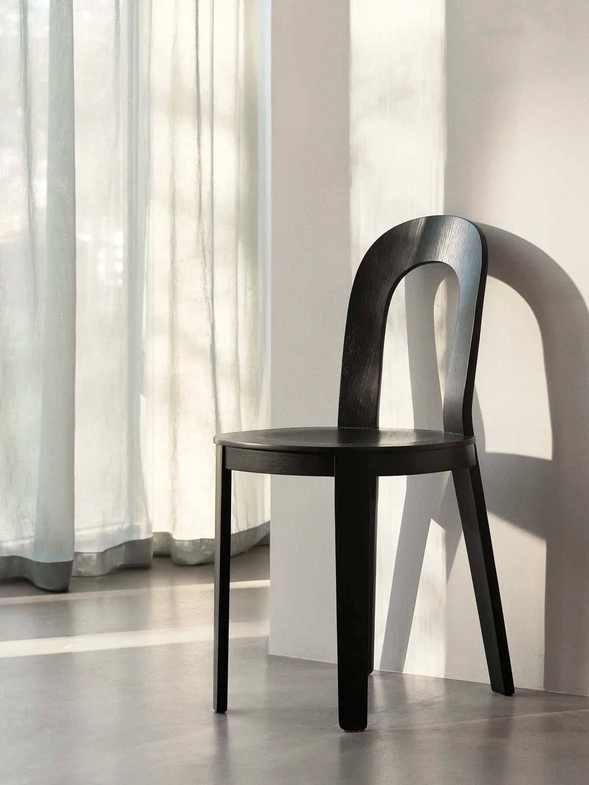 Olivia stol, Black Design House Stockholm