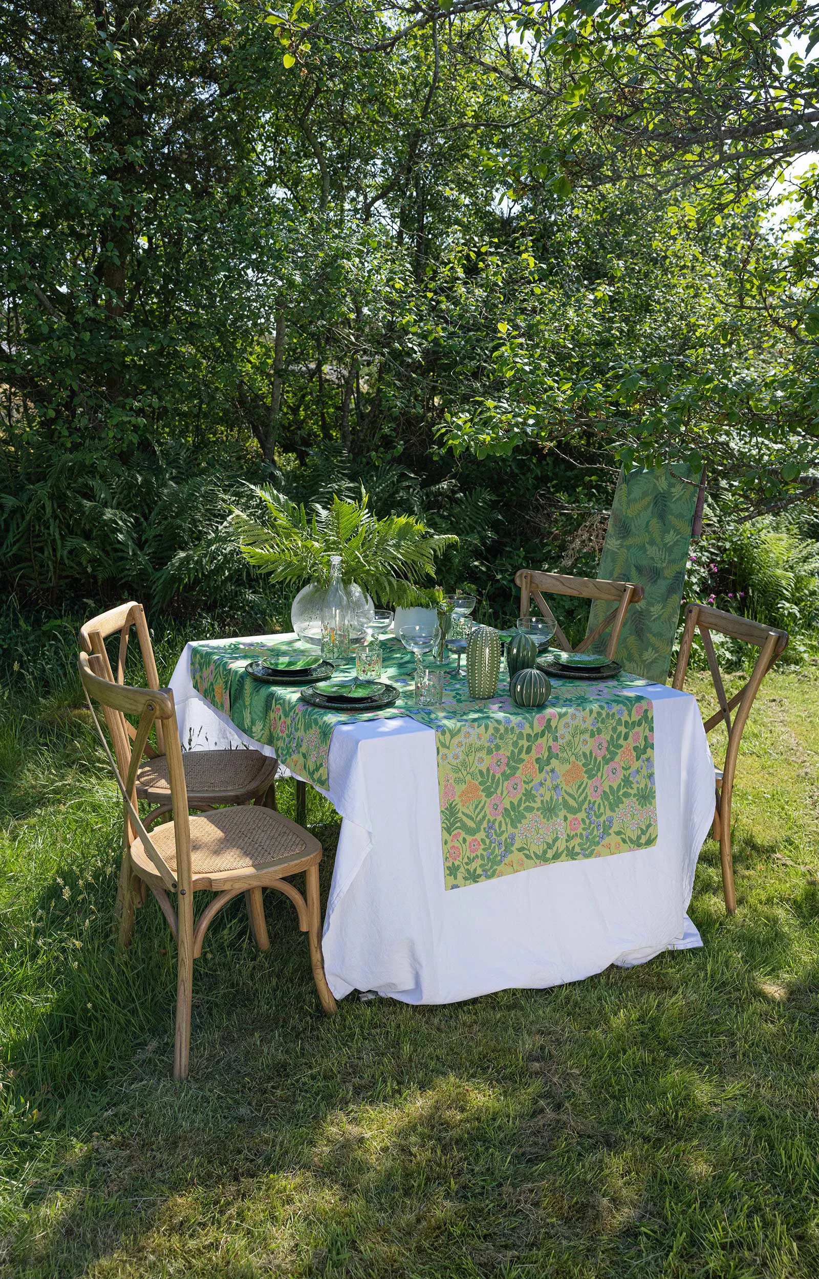 Vildblomster bomullsfilt 140x170 cm, Multi Ekelund Linneväveri