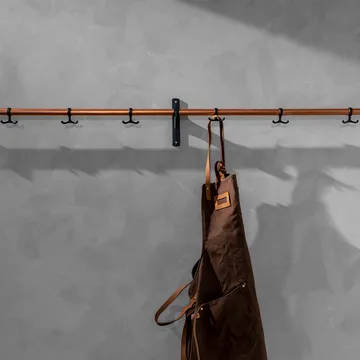 Nostalgi kroklist - Aluminium-svart stativ - Essem Design