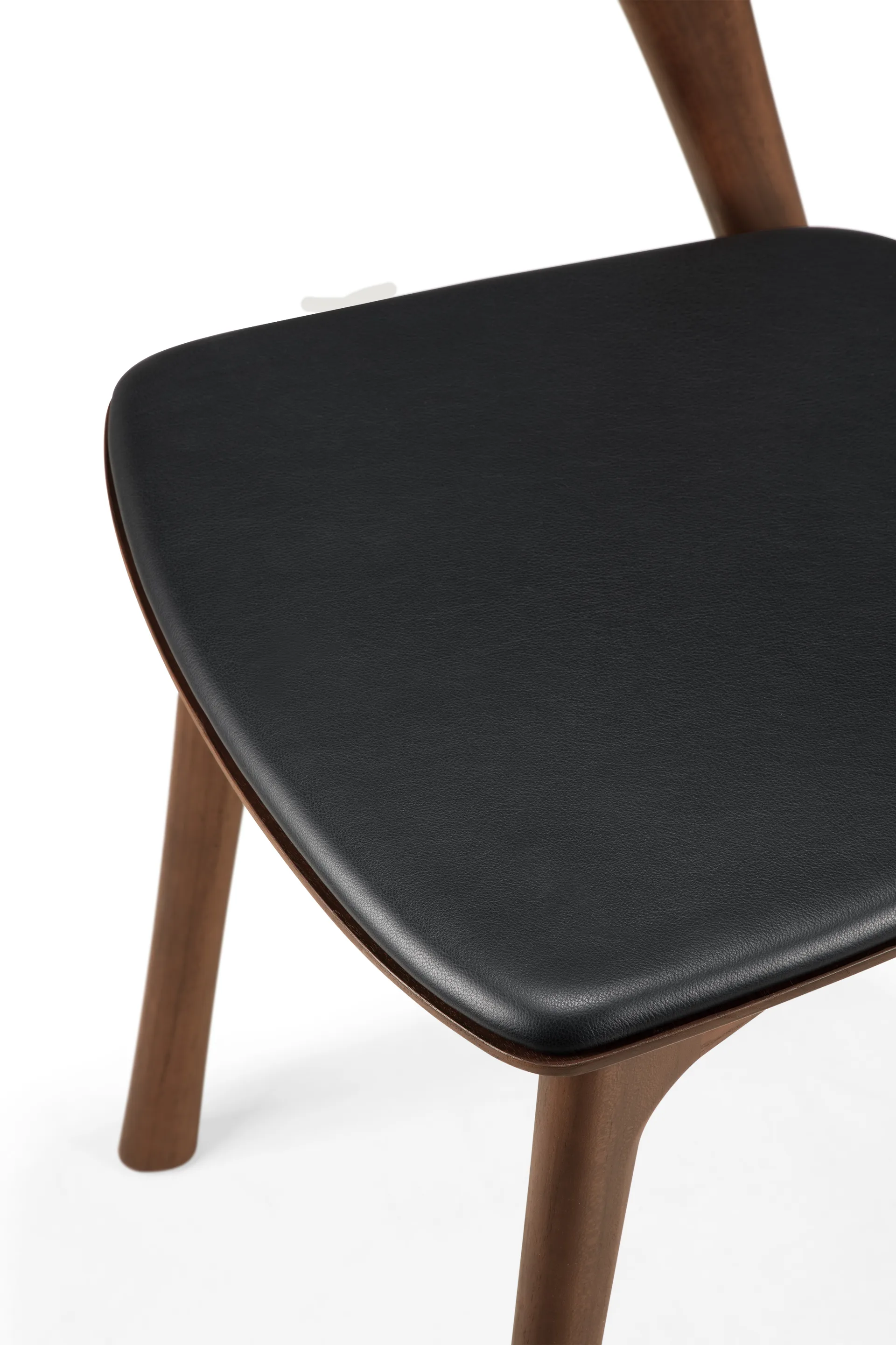 Bok matstol, Brown teak-svart läder Ethnicraft