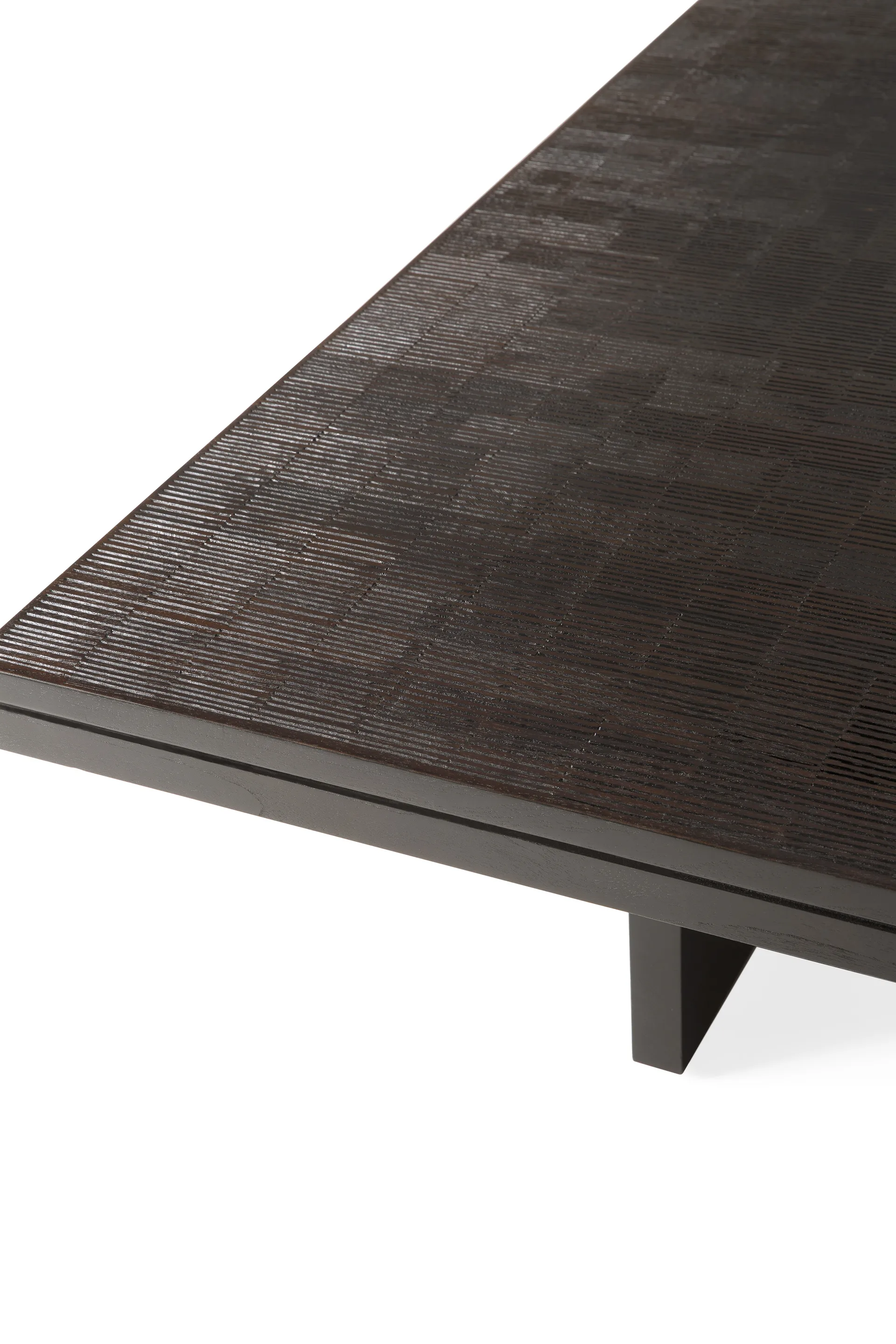 Grooves soffbord, Off black teak, 140x110 cm Ethnicraft