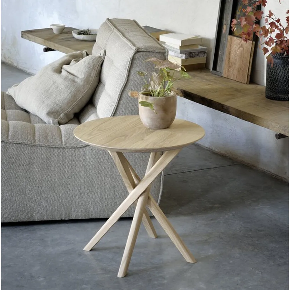 Mikado sidobord 50x50 cm, Oak wax oil Ethnicraft