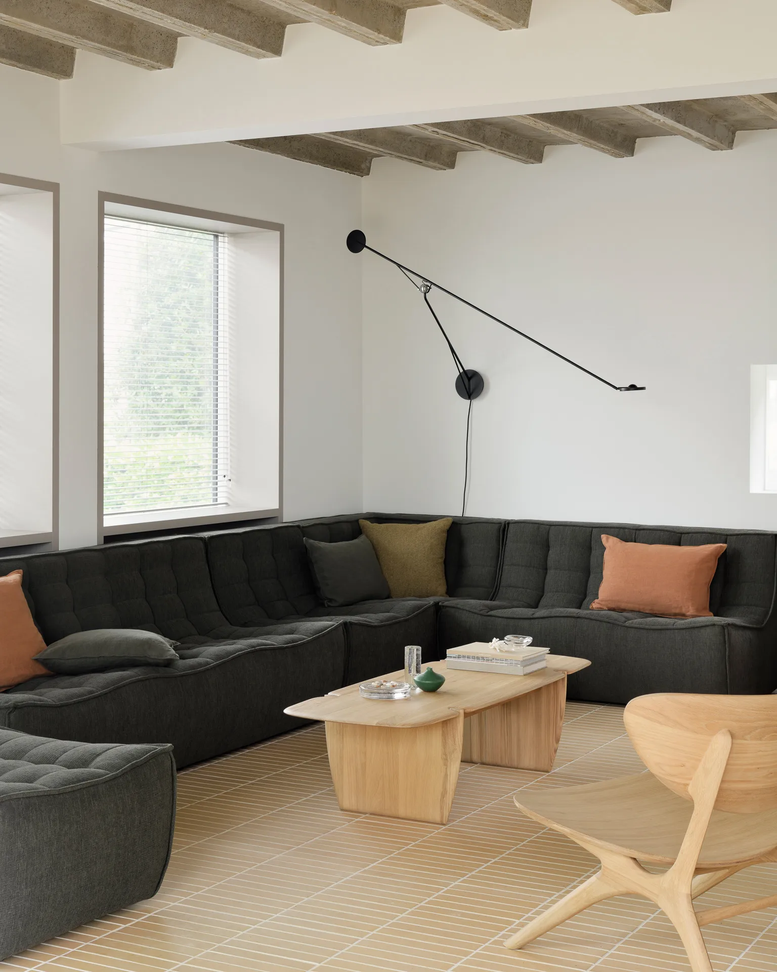 N701 fåtölj, Moss Eco fabric Ethnicraft