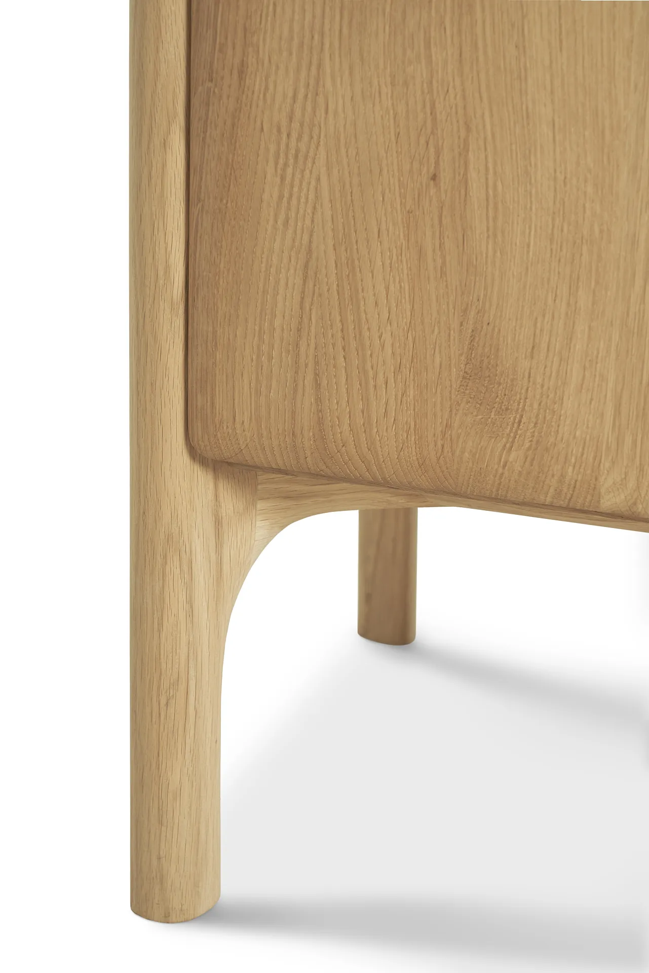PI Sideboard, Ek, 4 dörrar Ethnicraft