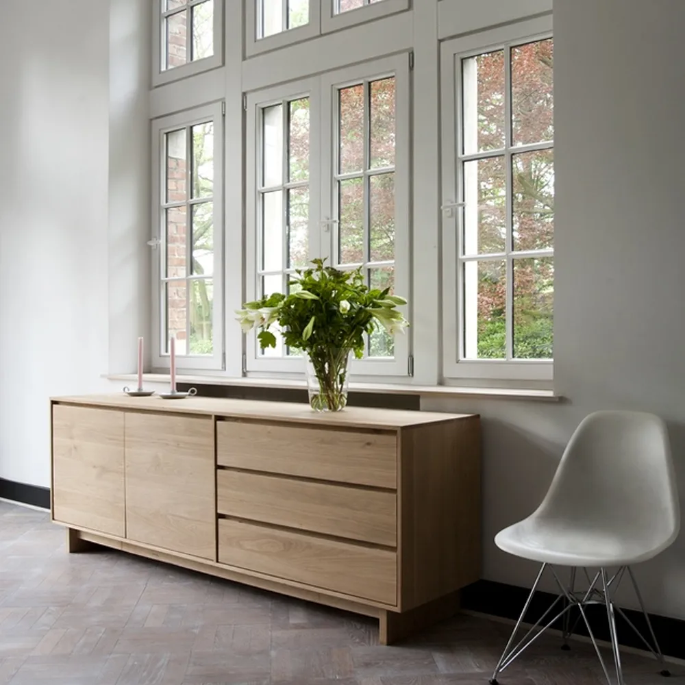 Wave sideboard, Vaxoljad ek 1 dörr 3 lådor Ethnicraft