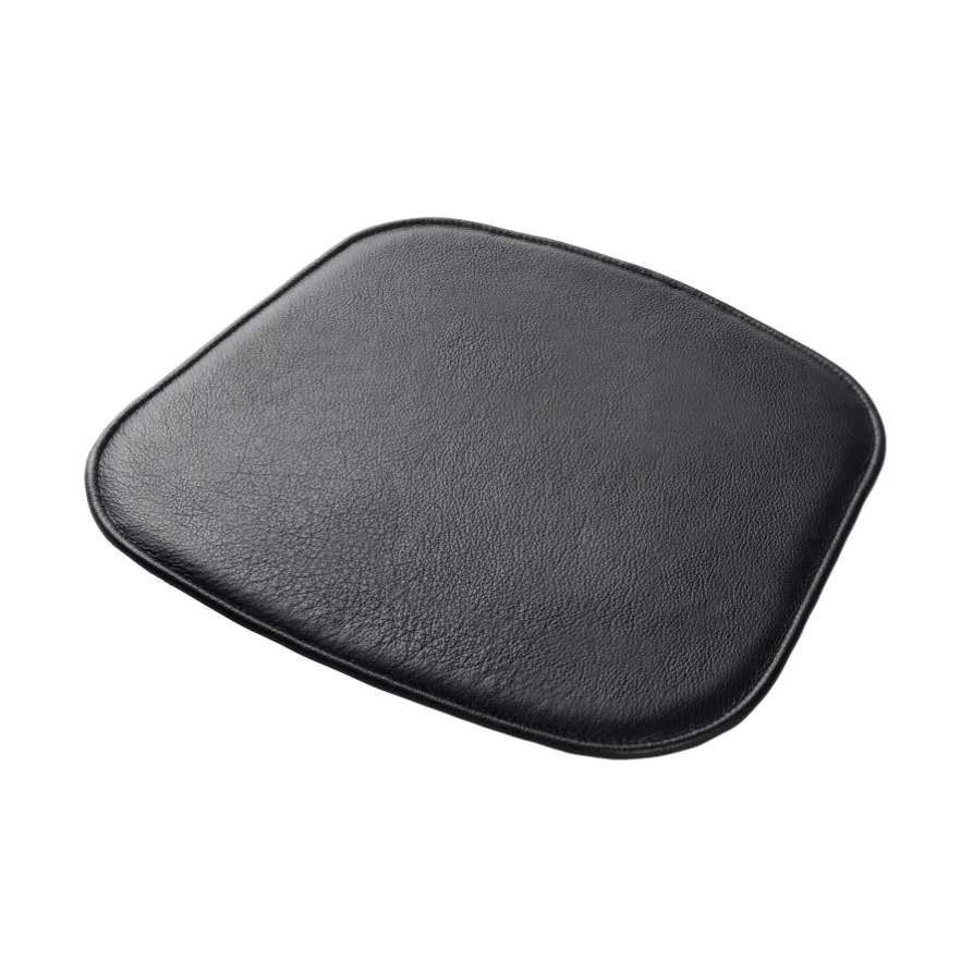 R5 Nøje J67 sittdyna, Black leather FDB Møbler