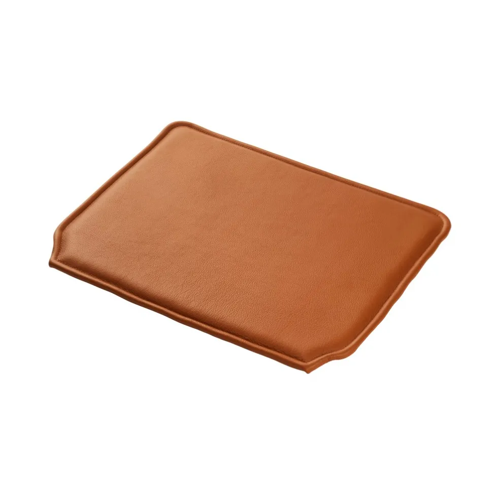 R5 Nøje J80 sittdyna, Cognac leather FDB Møbler