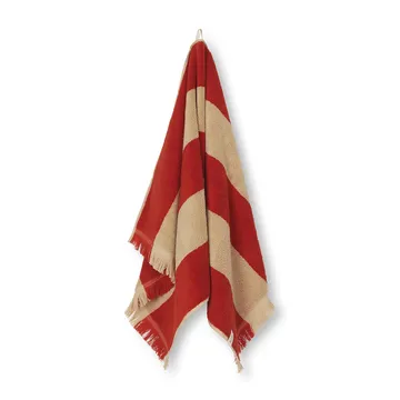 Alee handduk 50x100 cm - Light camel-red - Ferm Living