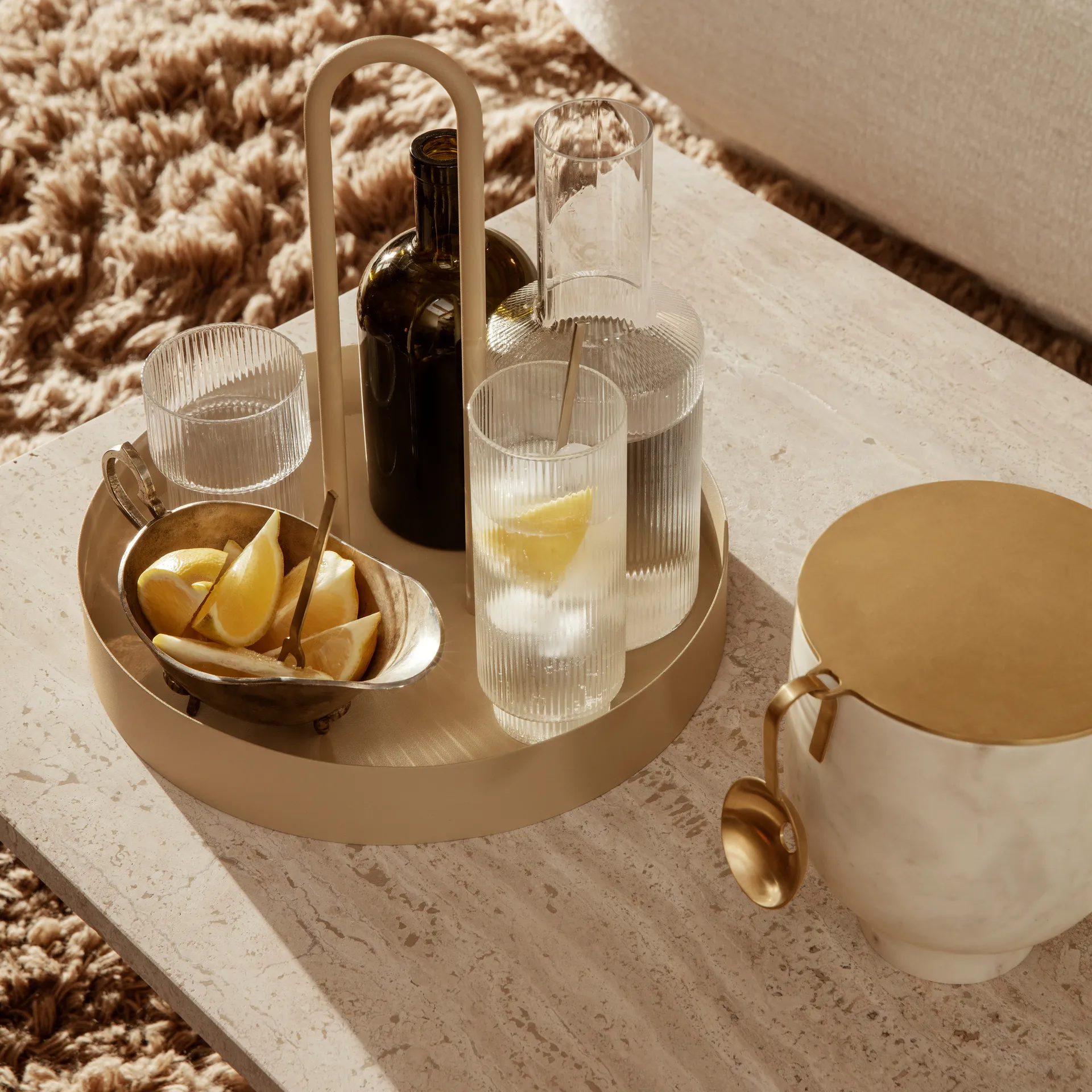 Alza ishink, Vit marmor Ferm Living
