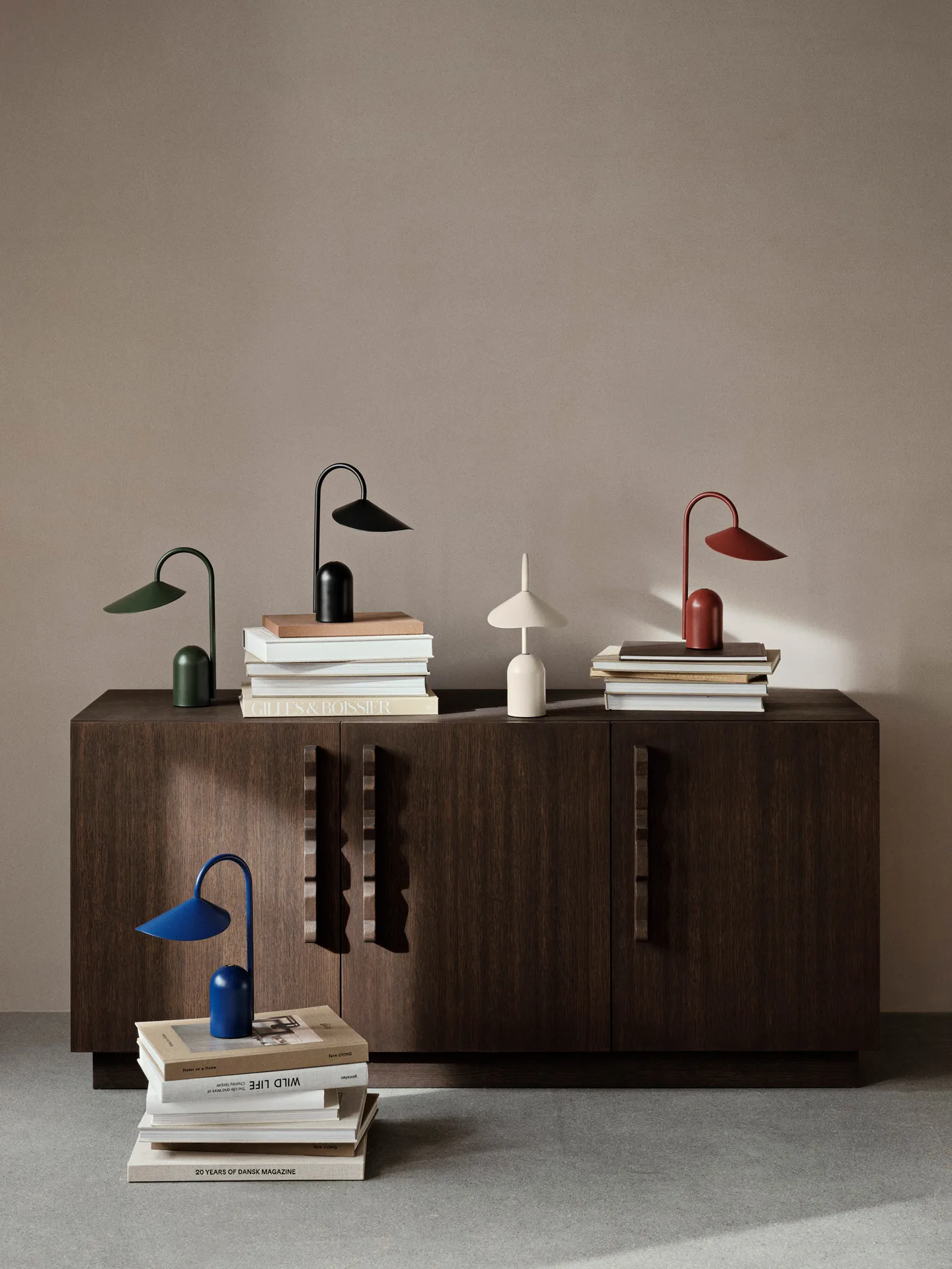 Arum portabel lampa, Black Ferm Living