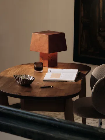 Burl bordslampa 33 cm - Dark stained burl - Ferm Living