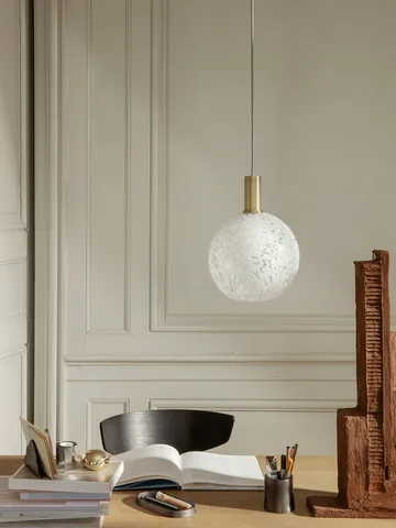 Casca Shade glaskupa sphere Ø25 cm - Milk - Ferm Living