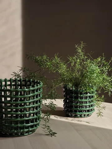 Ceramic flätad korg Ø16 cm - Emerald Green - Ferm Living