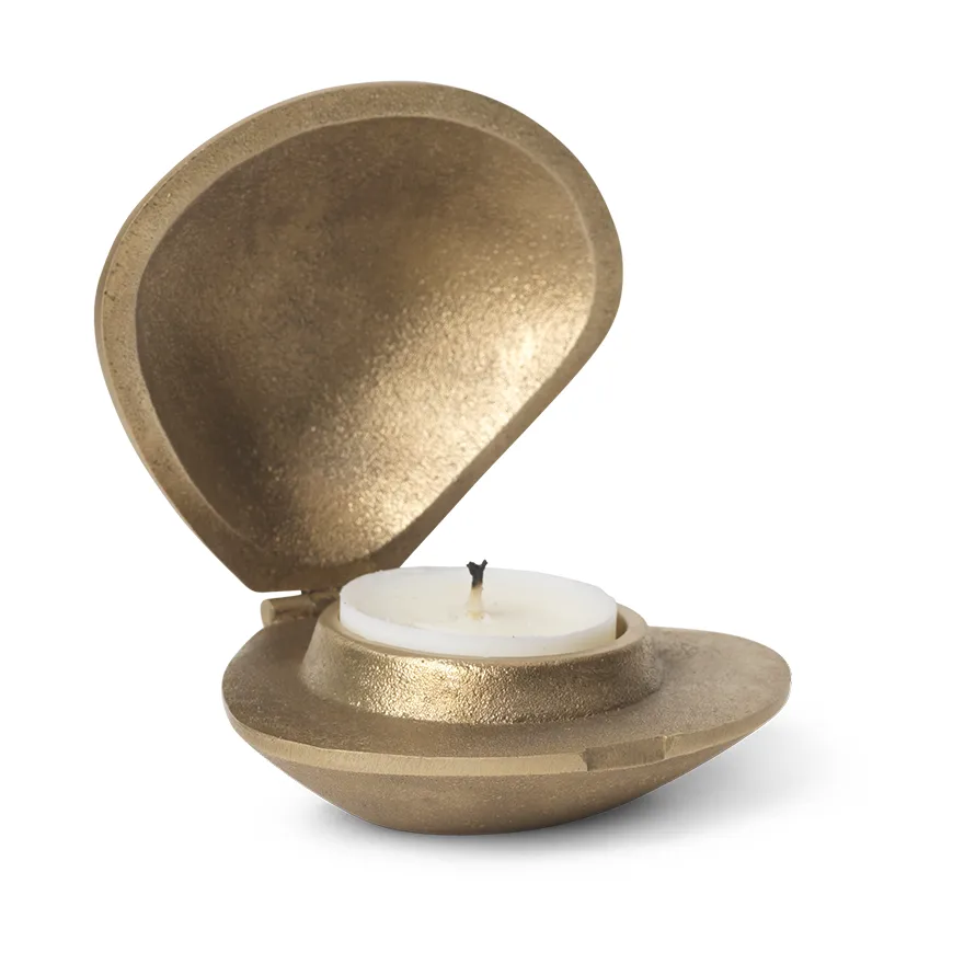 Clam ljuslykta, Brass Ferm Living