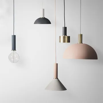 Collect taklampa liten - mässing, silverfärgad sladd - Ferm Living