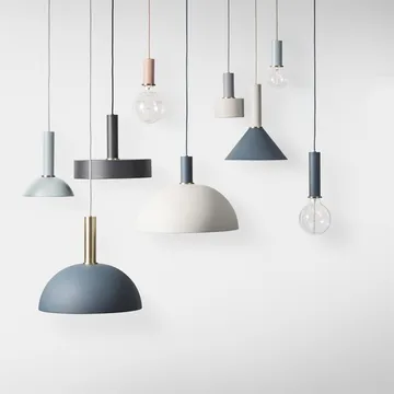 Collect taklampa stor - mässing - Ferm Living