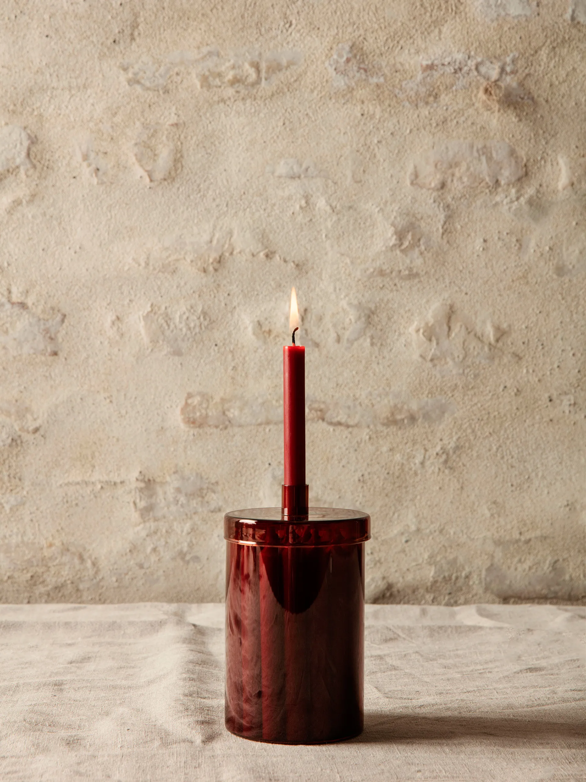 Countdown to Christmas glasburk med 24 ljus, Mörkröd Ferm Living