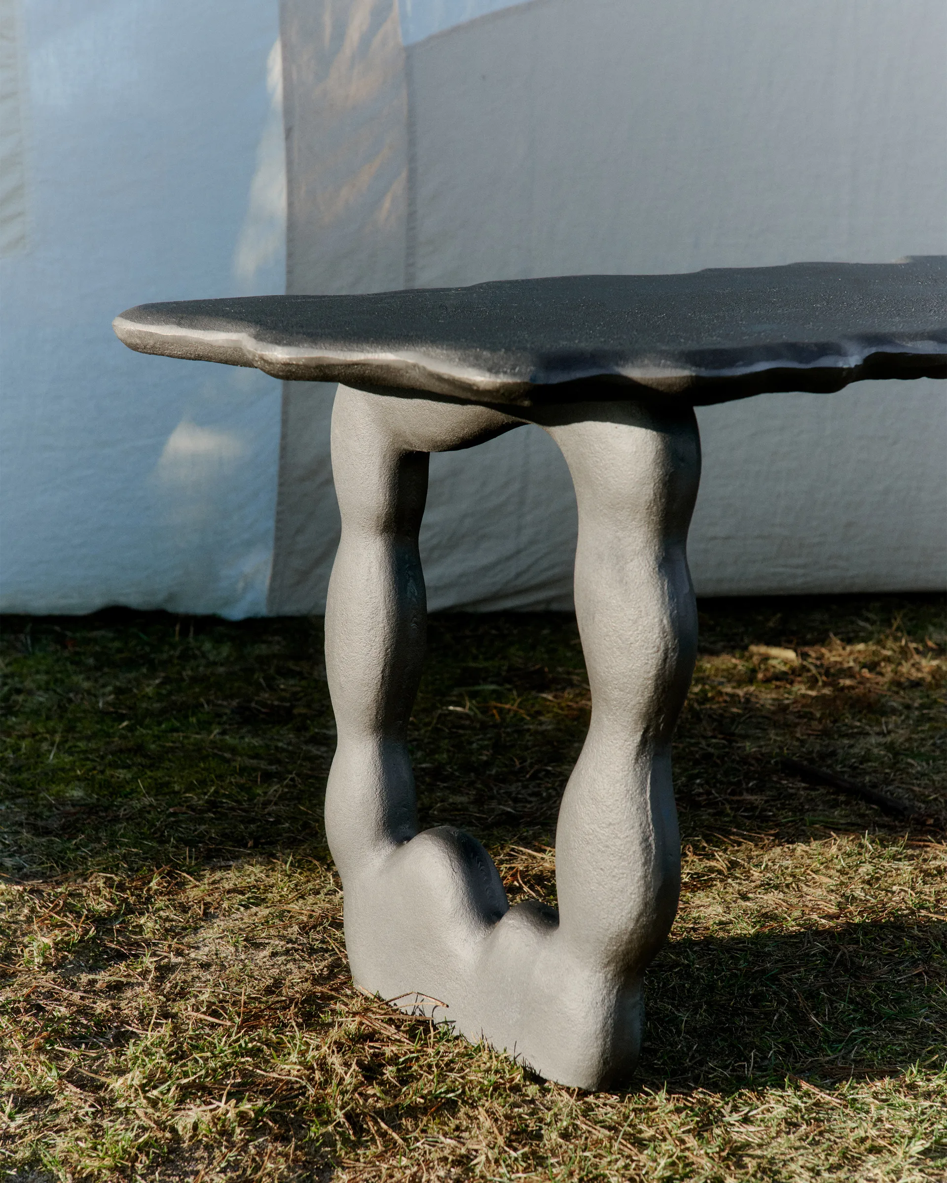 Dal Piece soffbord 100x50x47 cm, Black Aluminium Ferm Living