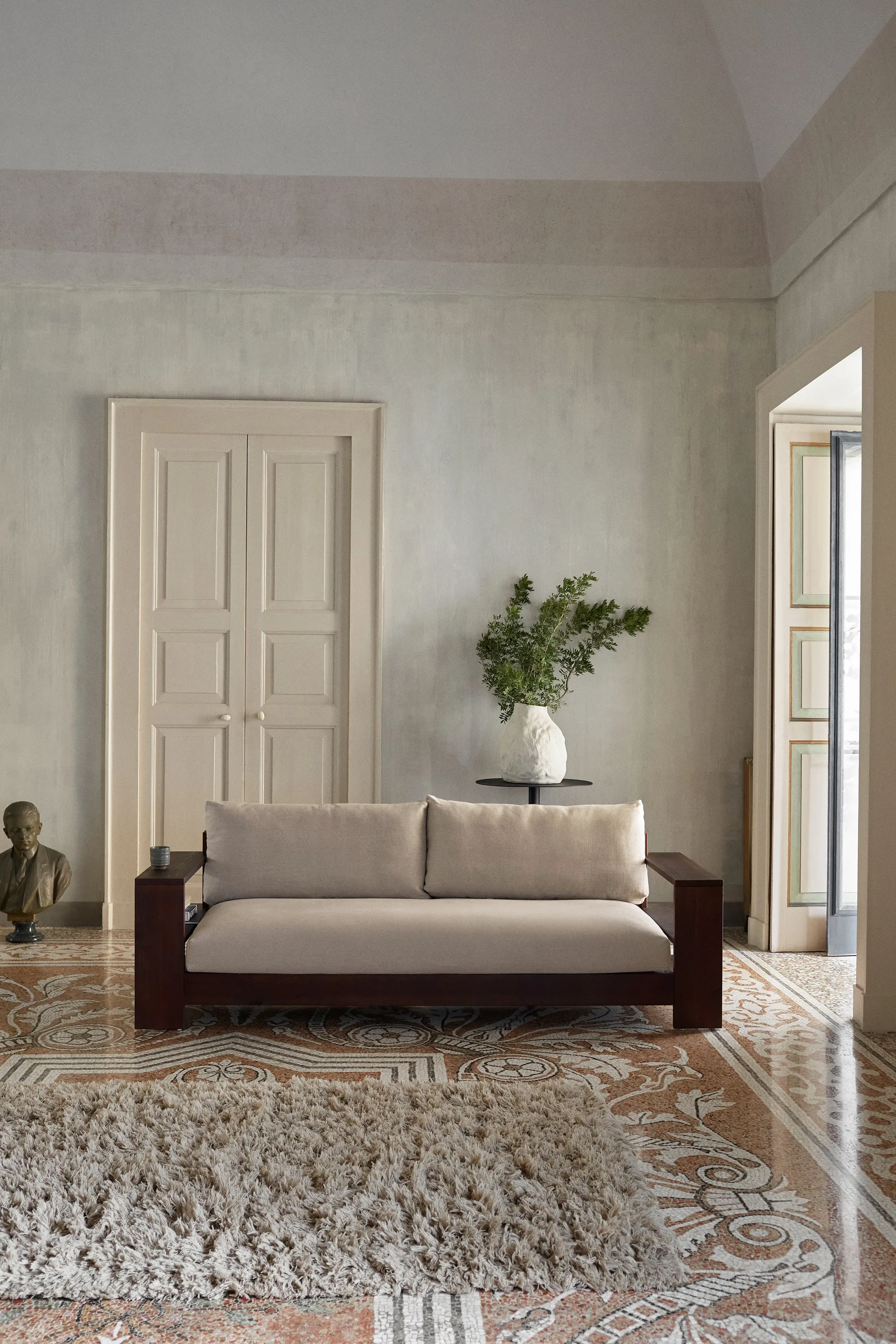 Edre soffa classic linen, Dark Stained-Natural Ferm Living