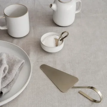 Fein tårtspade - Mässing - Ferm Living