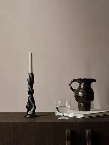 Gale ljusstake 25 cm - Blackened Aluminium - Ferm Living