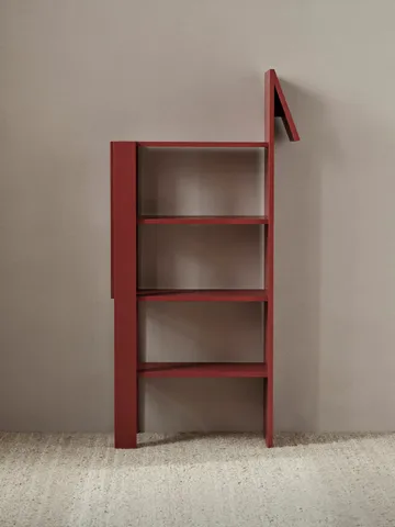 Giraffe bokhylla 69x140 cm - Poppy Red - Ferm Living