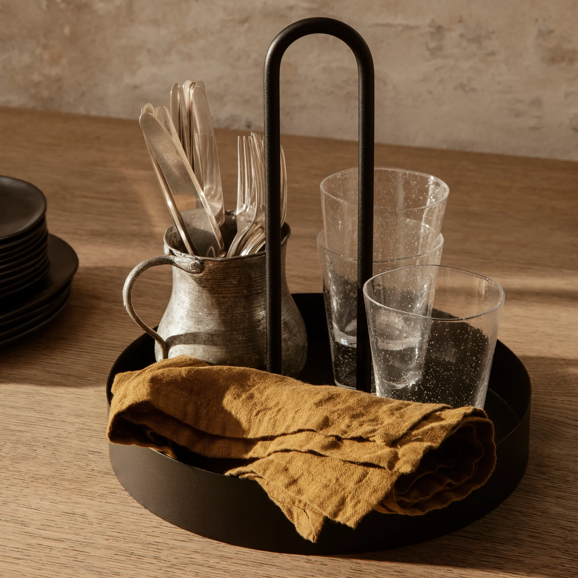 Grib Tray bricka, Black Ferm Living