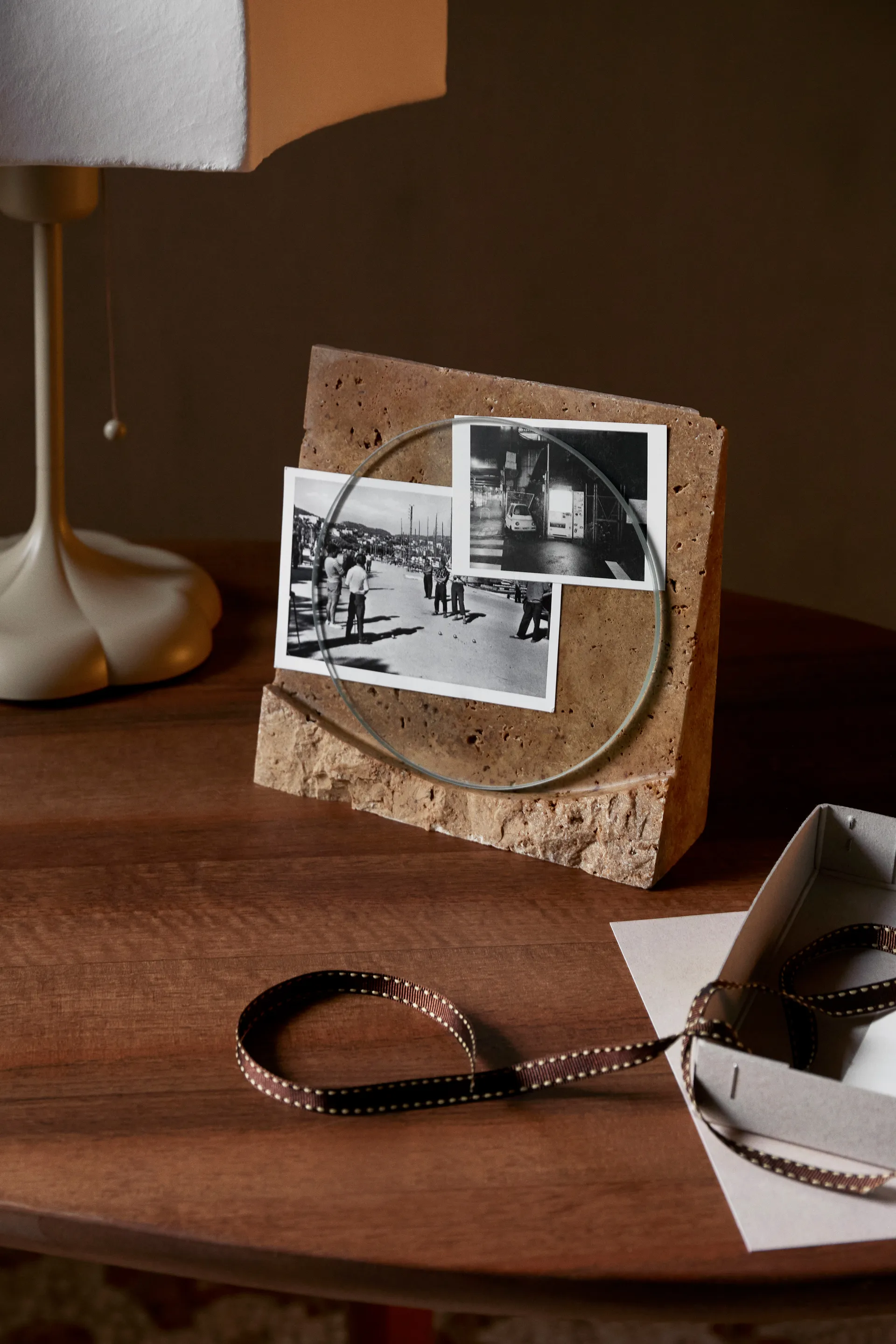 Klint ram 18x18 cm, Beige travertin Ferm Living