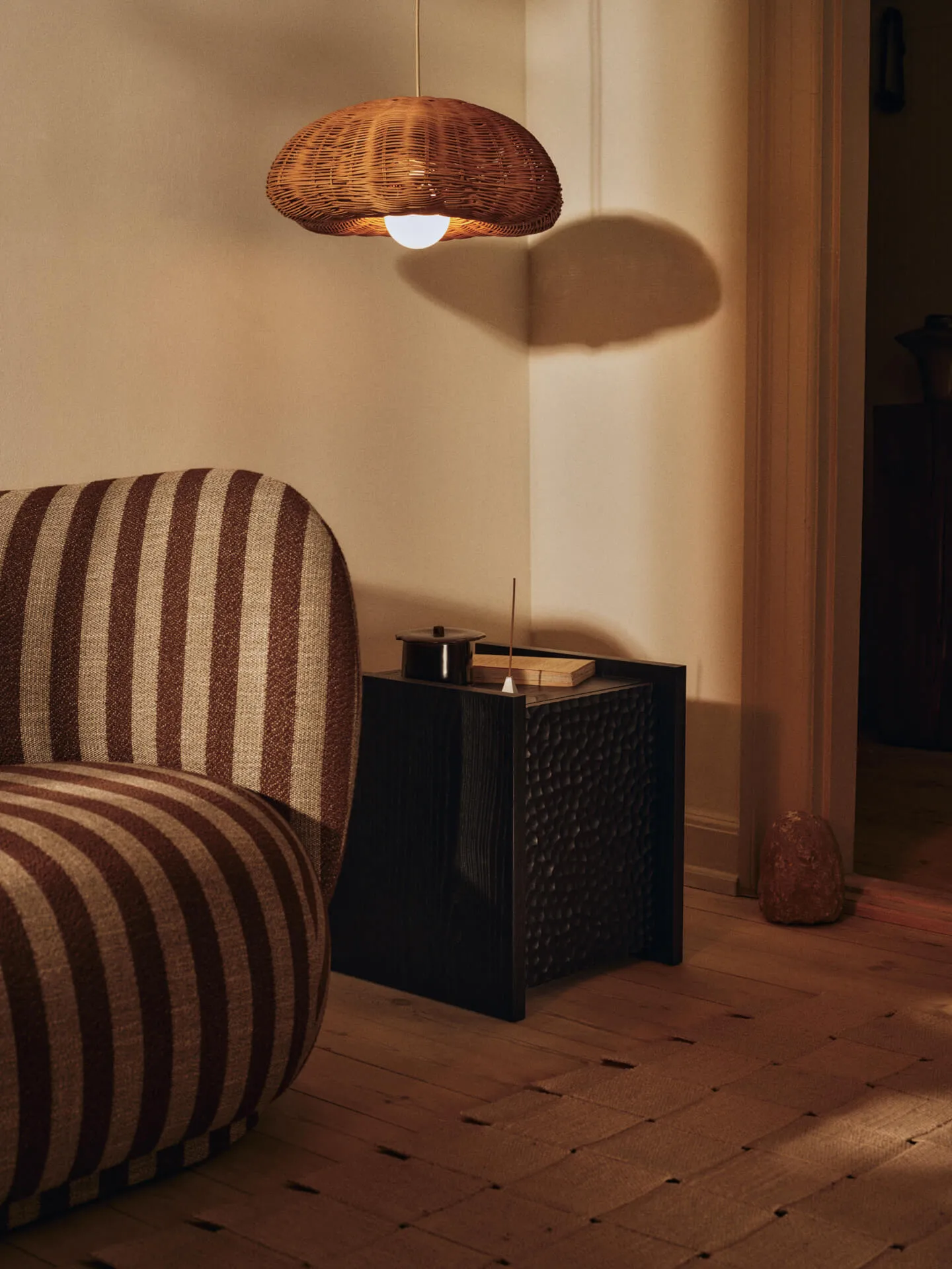 Marnen burk med lock, Carob brown, Ø13x7 cm Ferm Living