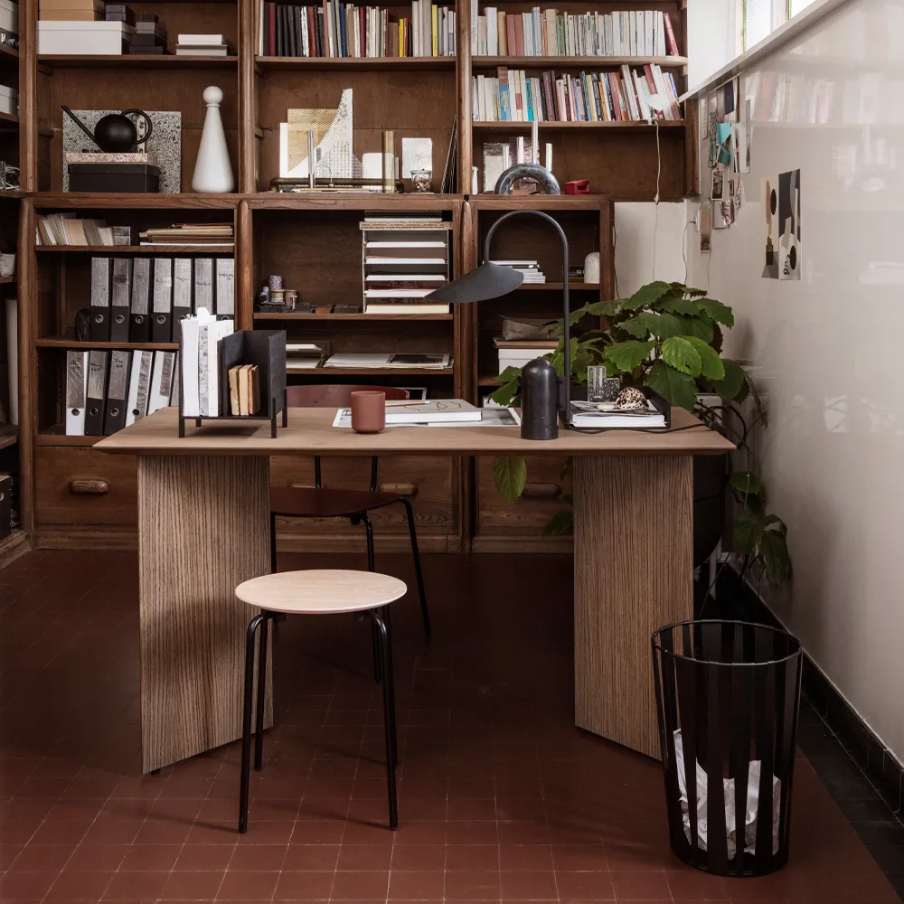 Mingle matbord, oak black, 210cm, svarta metallben Ferm Living