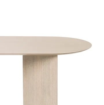 Mingle matbord ovalt - oak natural veneer, vinkelben ek - Ferm Living