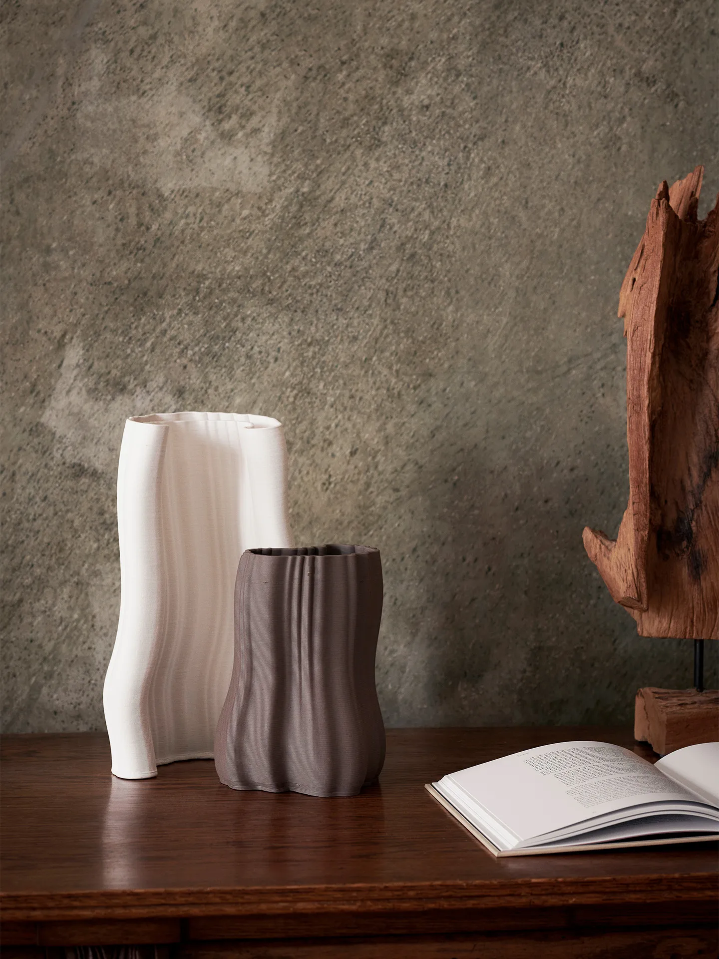 Moire vas 20 cm, Anthracite Ferm Living