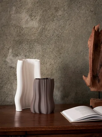 Moire vas 20 cm - Anthracite - Ferm Living