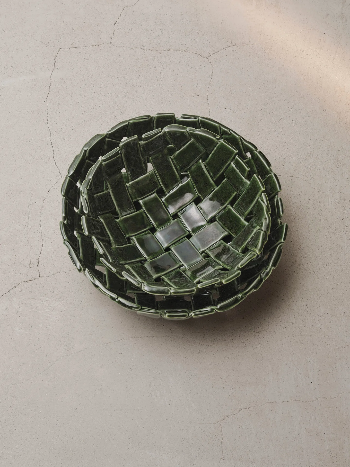 Plait skål Ø24 cm, Emerald green Ferm Living