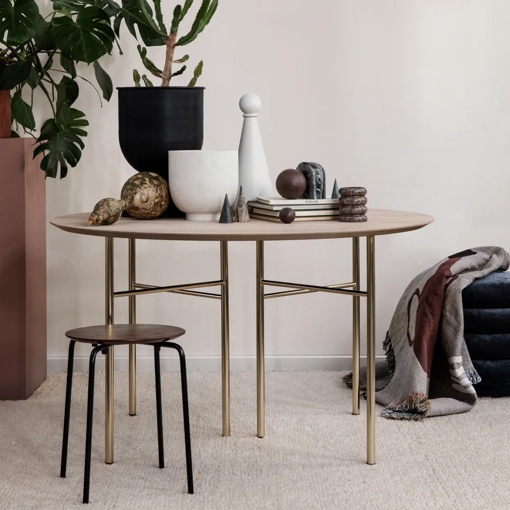 Pouf Round sittpuff, tyg faded velvet 26 beige Ferm Living