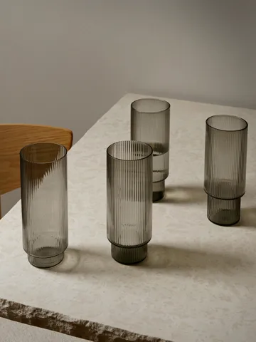 Ripple long drink glas 4-pack - Smoked grey - Ferm Living