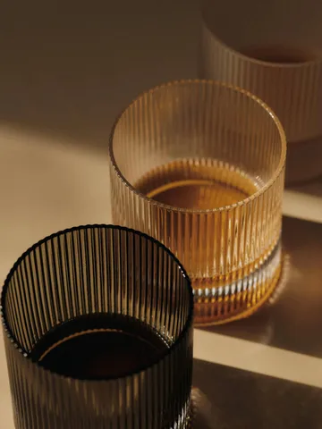 Ripple tumbler glas 25 cl 2-pack - Smoked Grey - Ferm Living