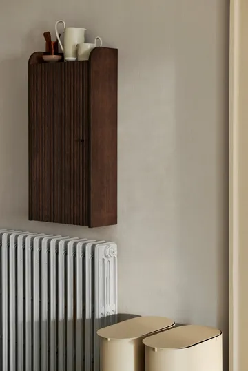 Sill väggskåp 42,5x85 cm - Dark stained oak - Ferm Living