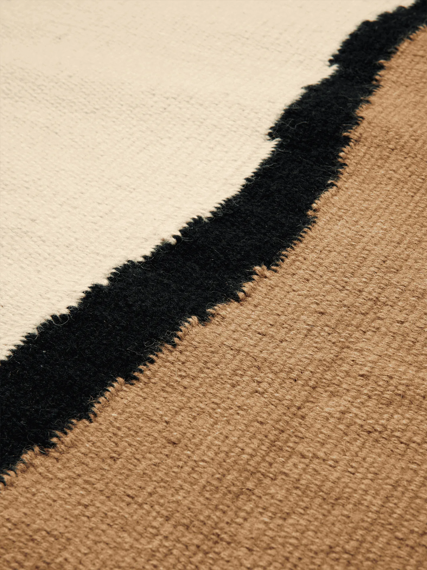 Soil Kelim matta, Dark sand-off white, 140x200 cm Ferm Living