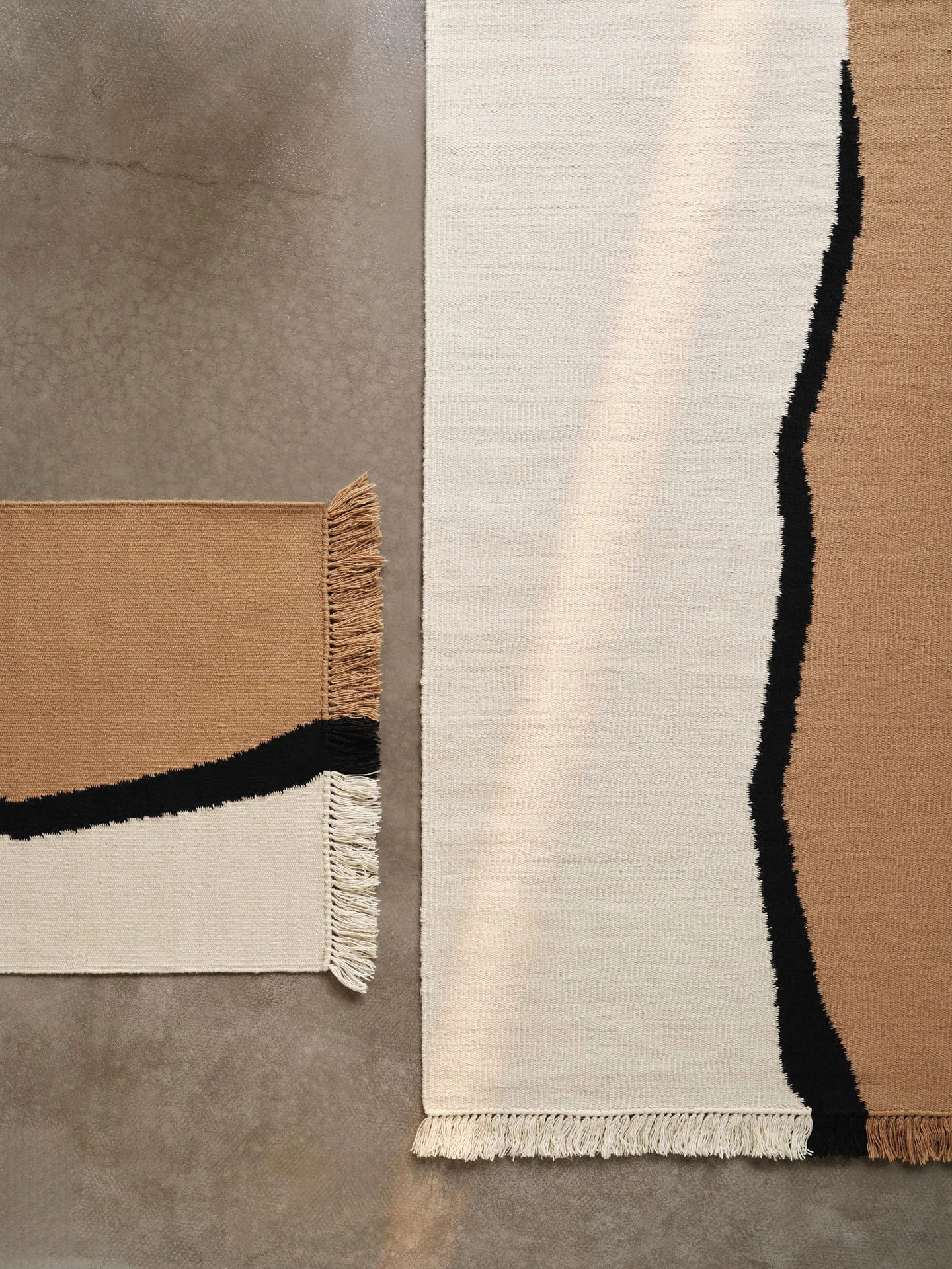 Soil Kelim matta, Dark sand-off white, 170x240 cm Ferm Living