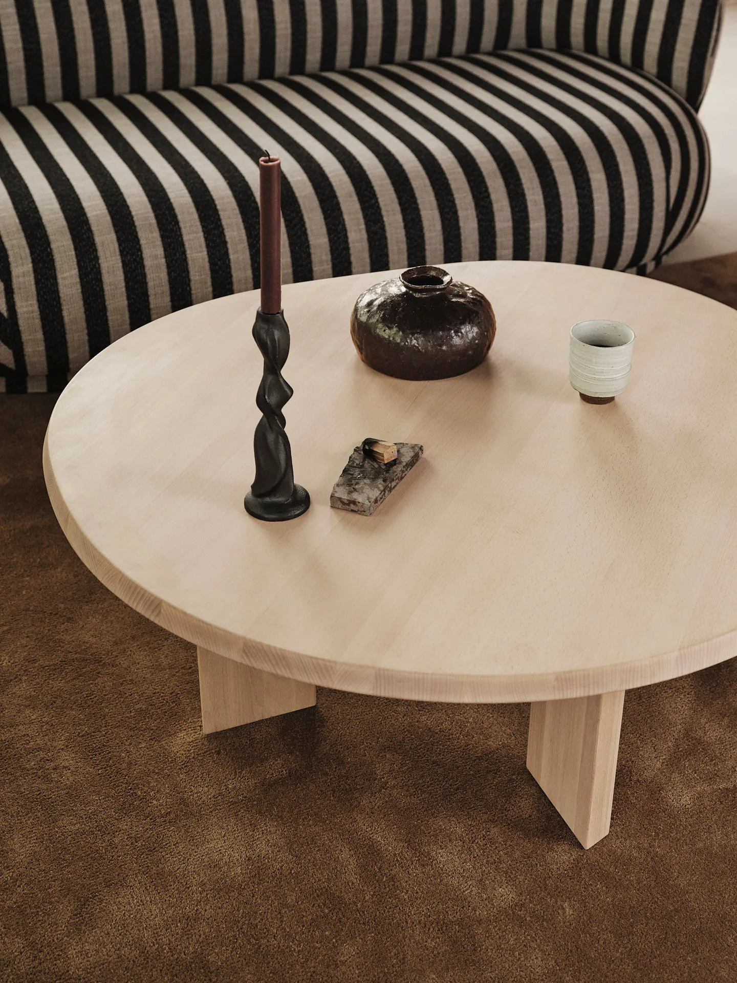 Tarn soffbord 107,6x108,1 cm, White oiled beech Ferm Living