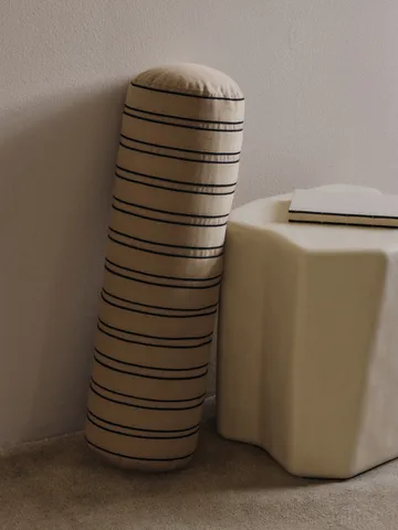 Twill bolster cylinderkudde - Cashmere-black - Ferm Living