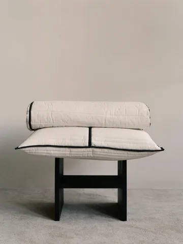 Vari quiltad kudde 60x80 cm - Natural-dark chocolate - Ferm Living