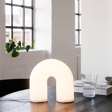 Vuelta bordslampa - Vit - Ferm Living