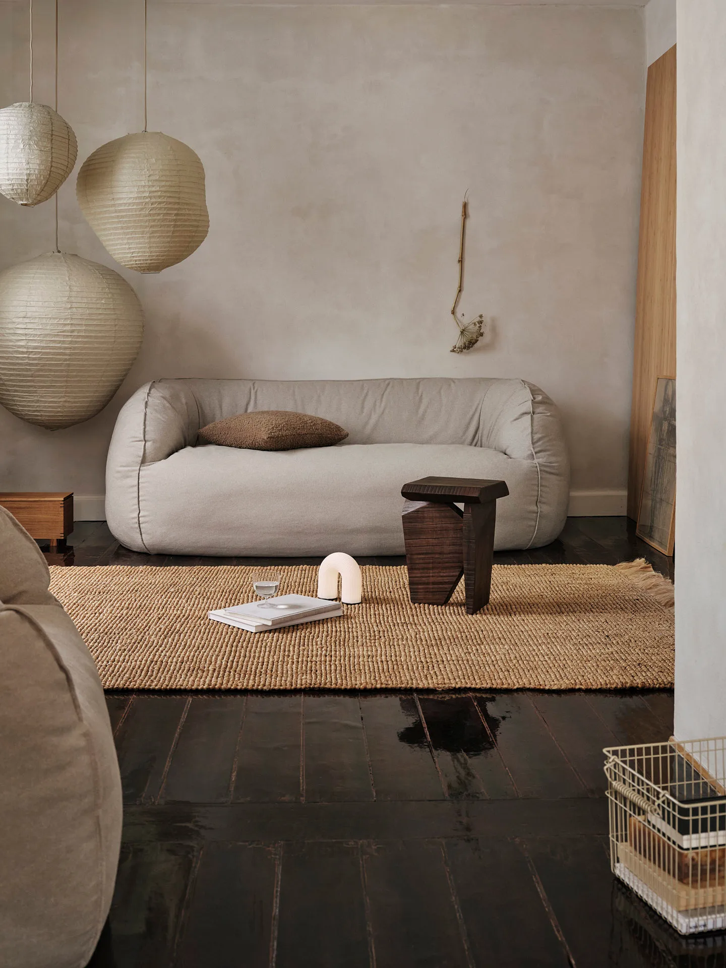 Vuelta portable bordslampa, White Ferm Living
