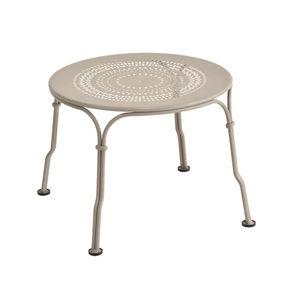 1900 bord lågt, Nutmeg (beige) Fermob