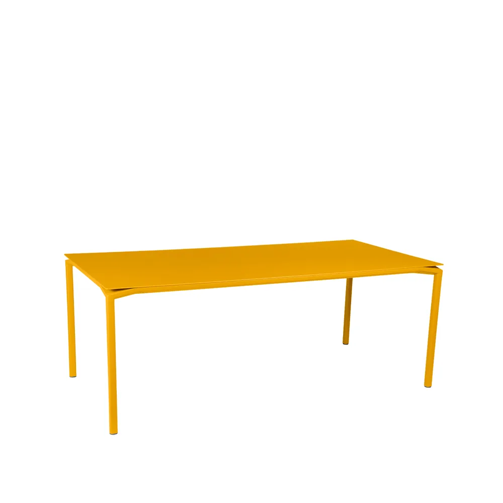 Calvi bord 195x95 cm, Honey (gul) Fermob